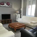 Pour 8 A Aniche, Jardin Privatif, Parking, Wi-fi - Fr-1-510-156 別荘