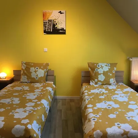 Pour 8 A Aniche, Jardin Privatif, Parking, Wi-fi - Fr-1-510-156 Aniche